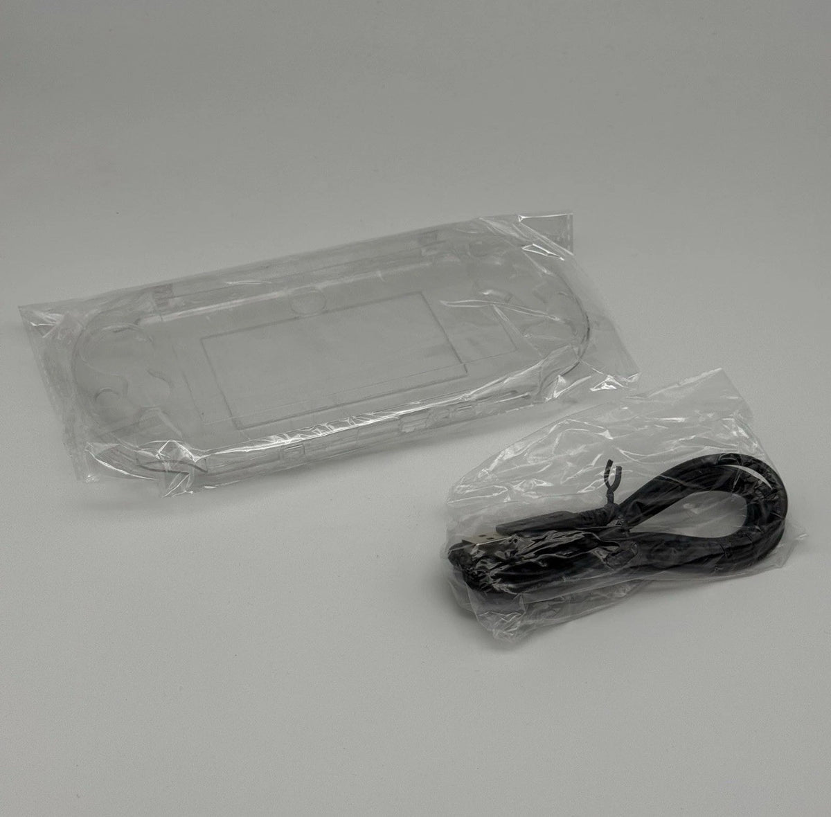 PS Vita PCH-2000 Console w/Box, Case, Charger Region Free Aqua Blue - Tested USA7