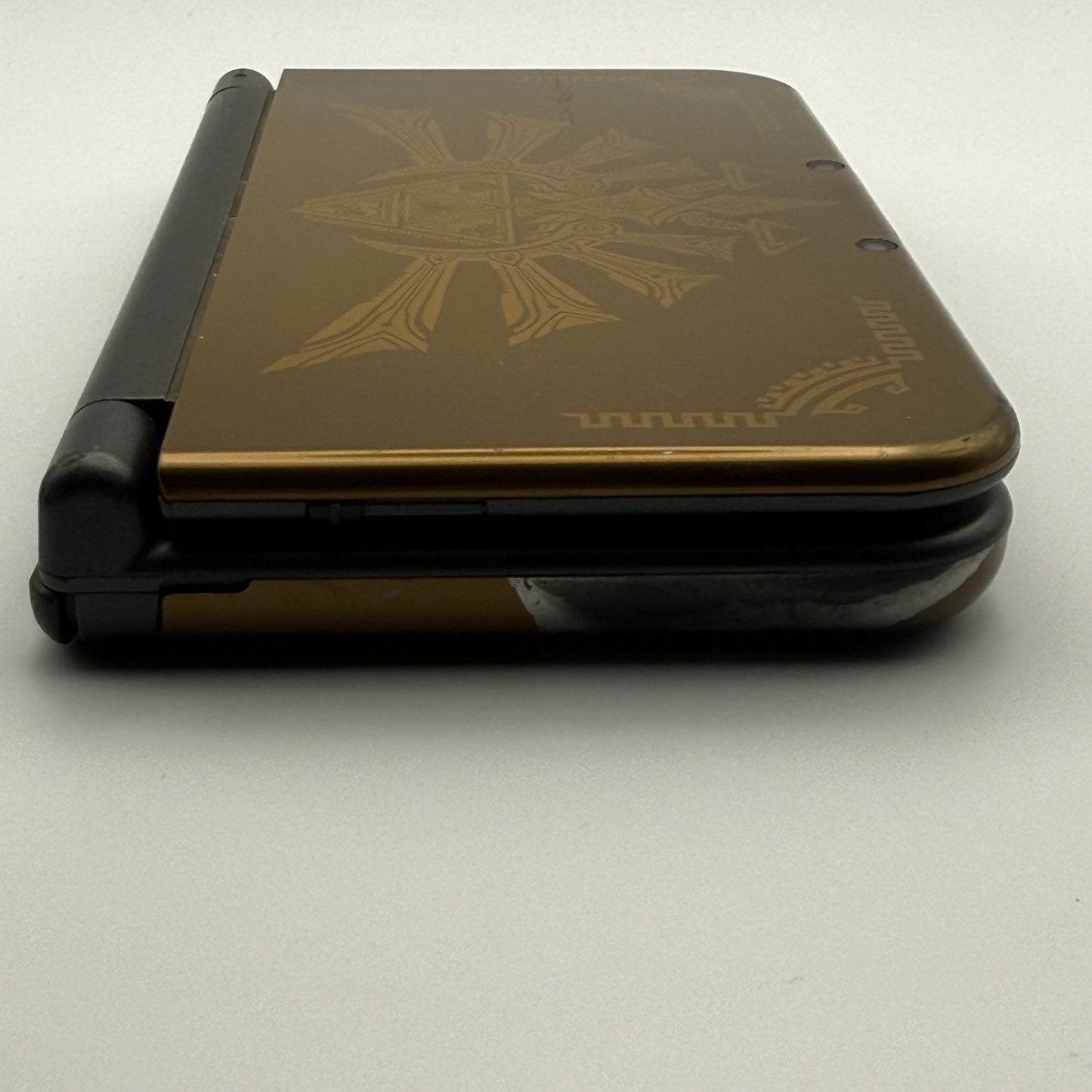 “new” Nintendo 3DS XL Zelda Hyrule Edition Console Dual IPS w/Charger - Tested10