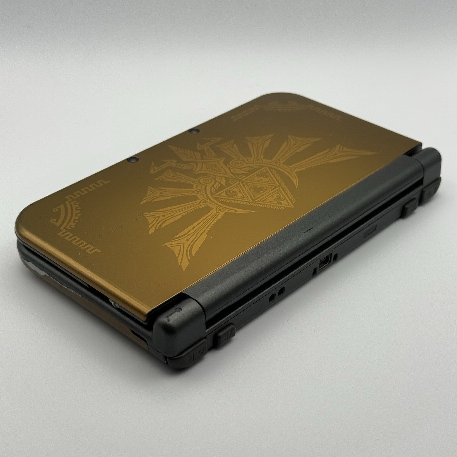 “new” Nintendo 3DS XL Zelda Hyrule Edition Console Dual IPS w/Charger - Tested7