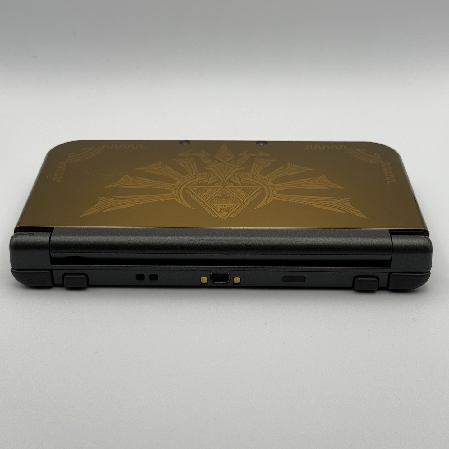 “new” Nintendo 3DS XL Zelda Hyrule Edition Console Dual IPS w/Charger - Tested5