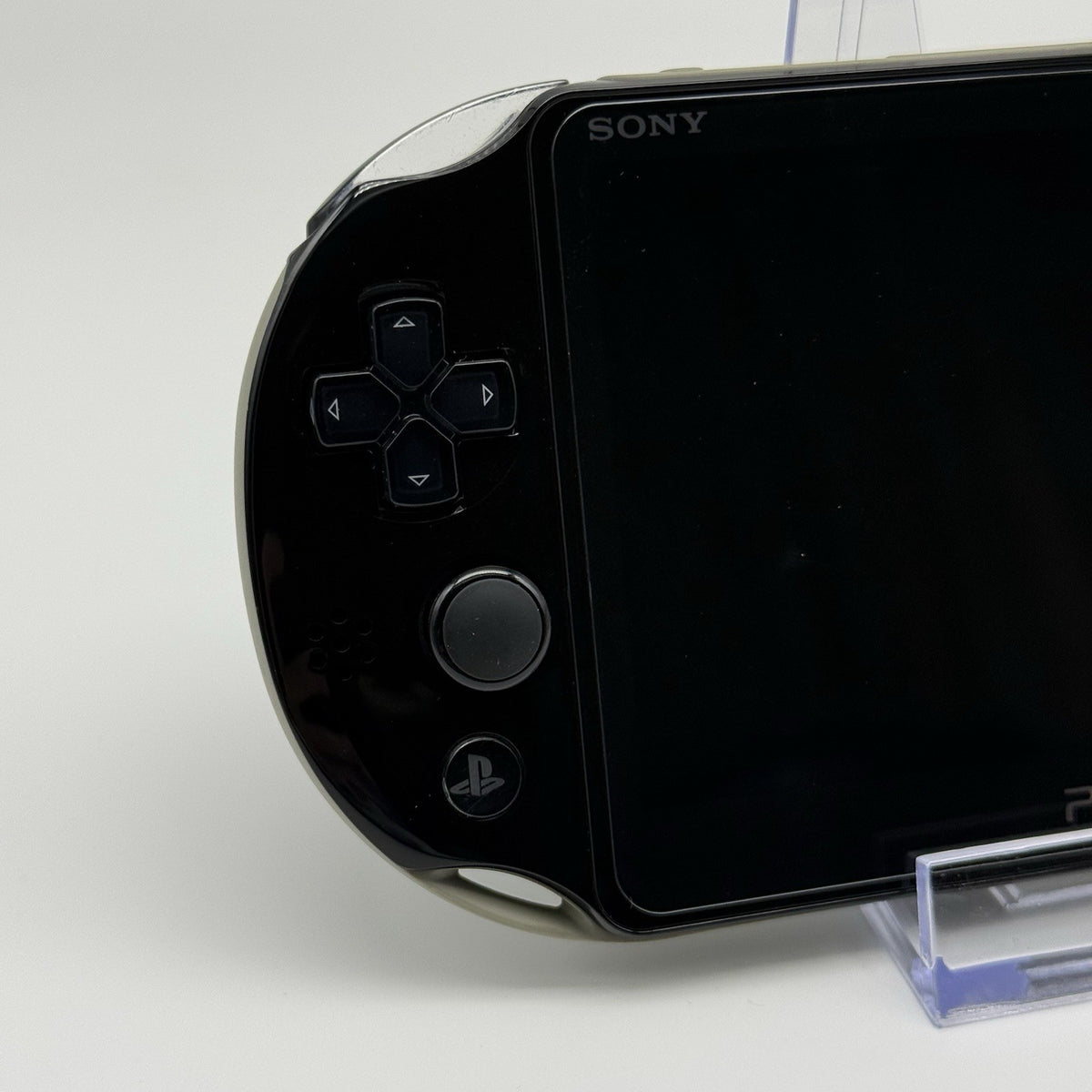 PS Vita PCH-2000 God Eater 2 Sony Playstation Special Ed Console Charger & Case4