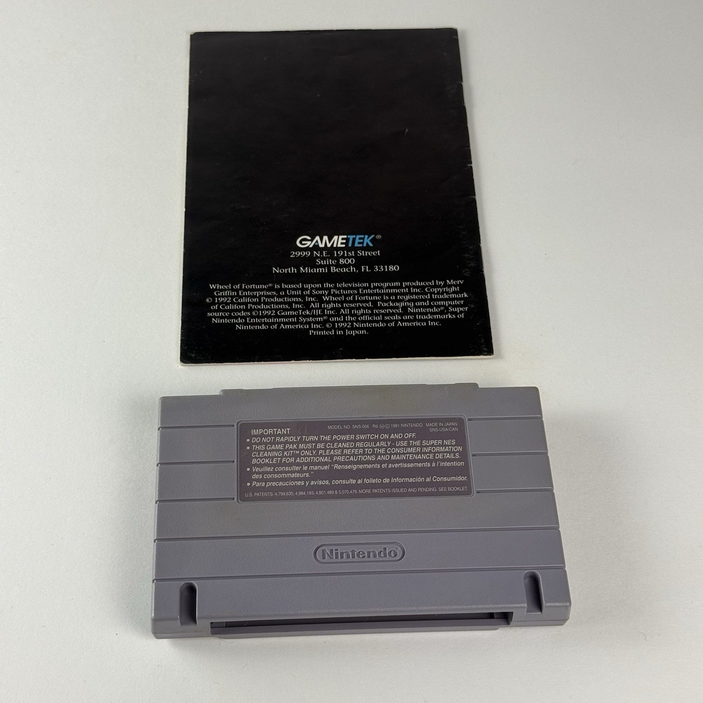 Wheel of Fortune Deluxe Edition SNES Super Nintendo CIB Complete in Box, Manual2