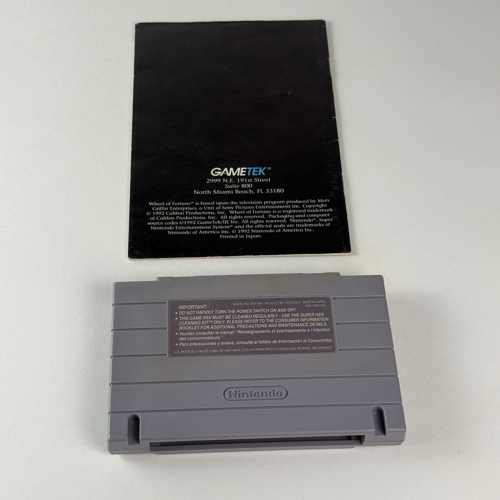 Wheel of Fortune Deluxe Edition SNES Super Nintendo CIB Complete in Box, Manual2