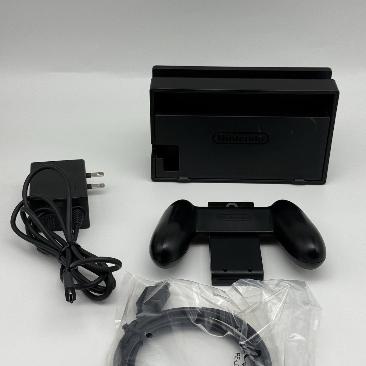 Nintendo Switch V2 Console Gaming System Blue Red HAC-001-01 Region Free Tested17