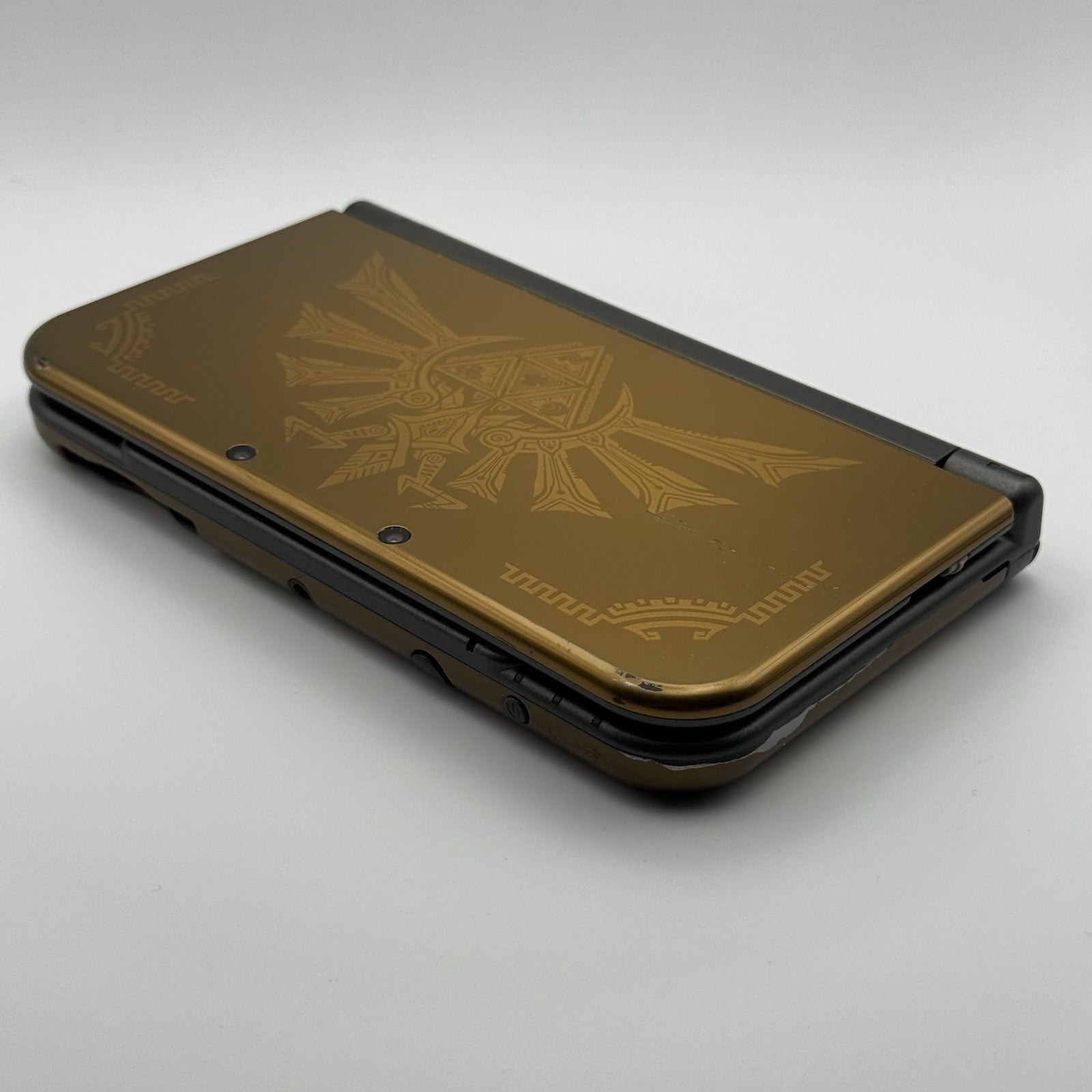 “new” Nintendo 3DS XL Zelda Hyrule Edition Console Dual IPS w/Charger - Tested2