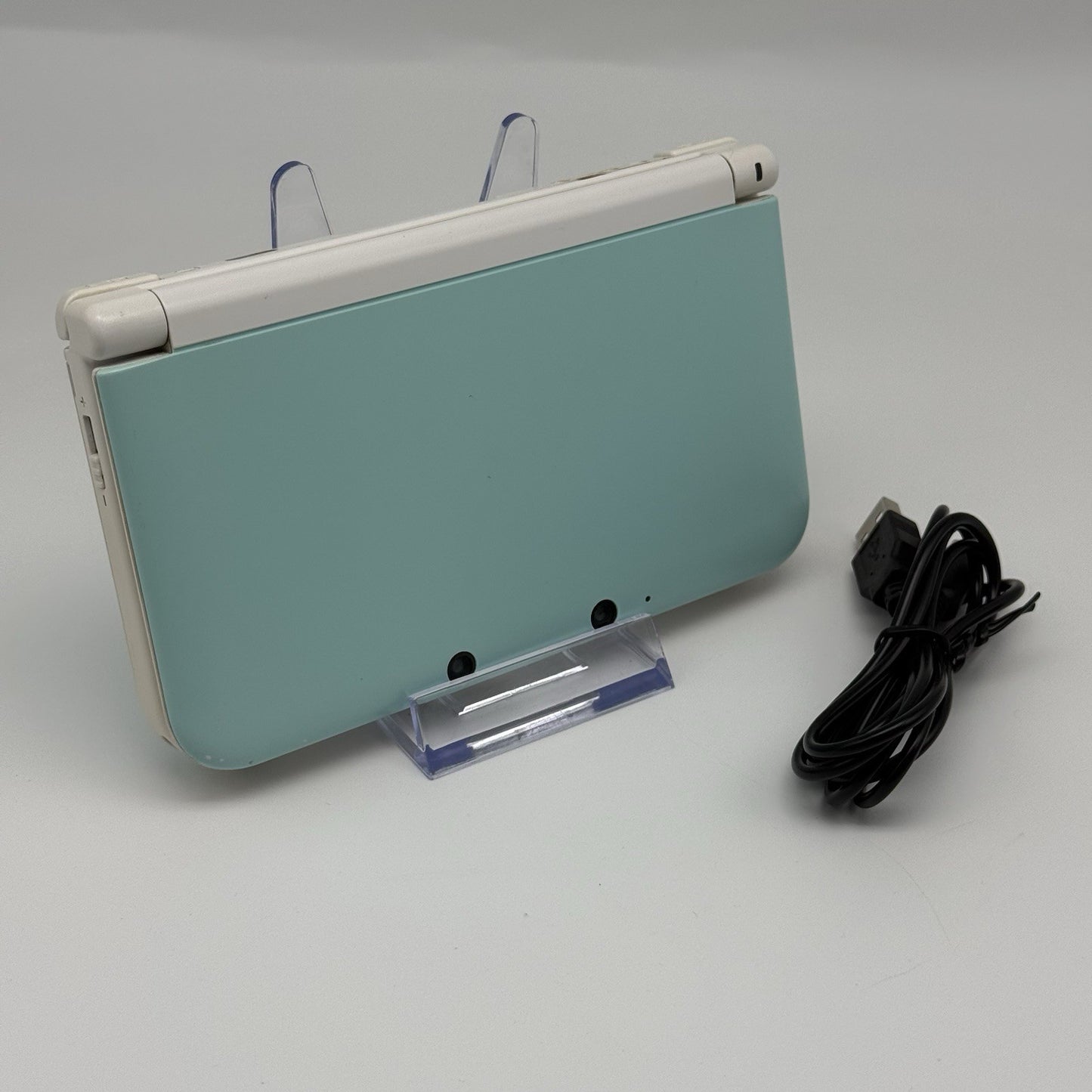 Nintendo 3DS XL LL Mint & White Console w/Charger USA - *Read: Screens & Camera*0