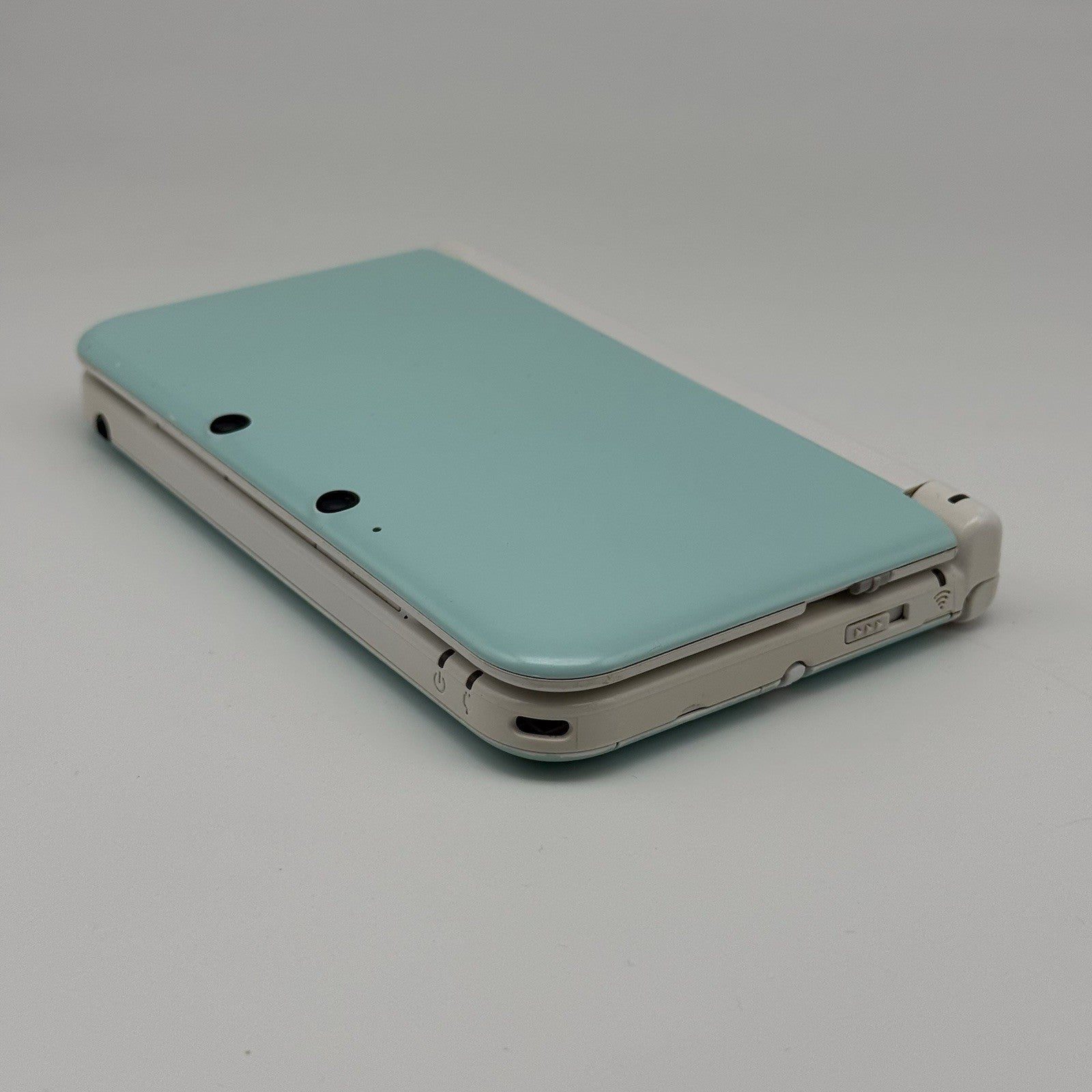 Nintendo 3DS XL LL Mint & White Console w/Charger USA - *Read: Screens & Camera*9